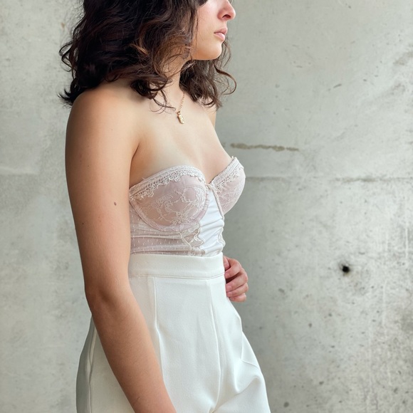 Vintage body, light pink with details. - Picture 4 of 10